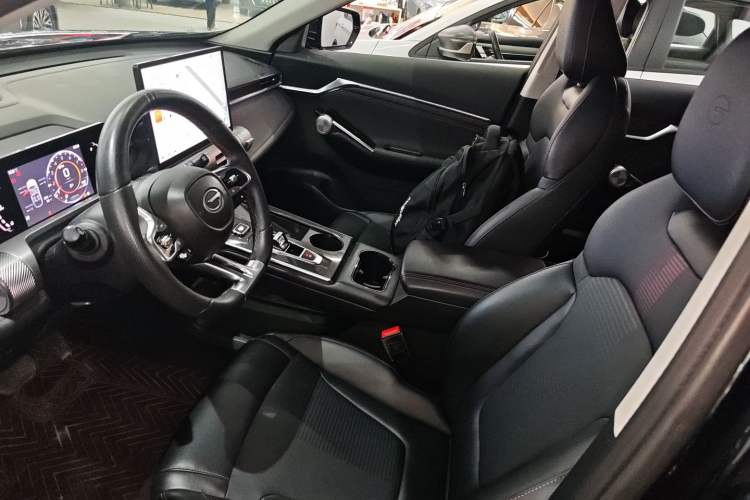 Used GAC Trumpchi EMKOO 2022 1.5T Supernova Pro Edition Left Front Seat