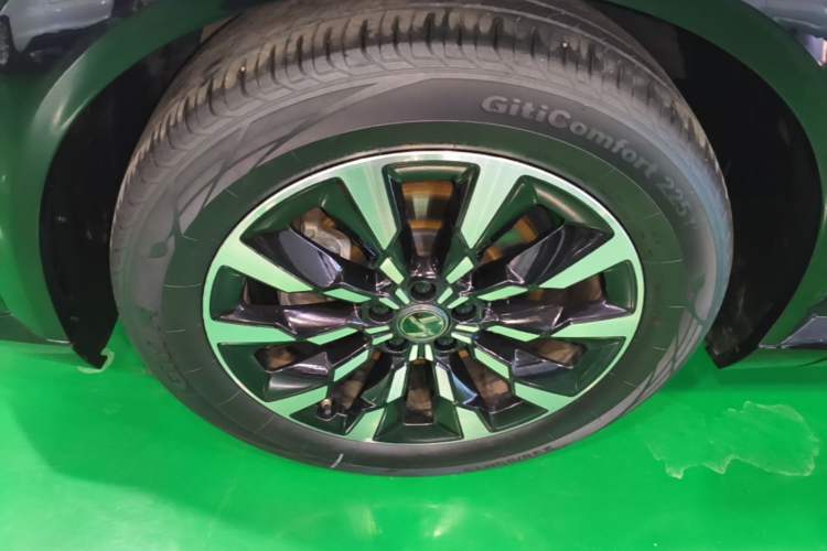 Used GAC Trumpchi EMKOO 2022 1.5T Supernova Pro Edition Left Front Wheel Hub