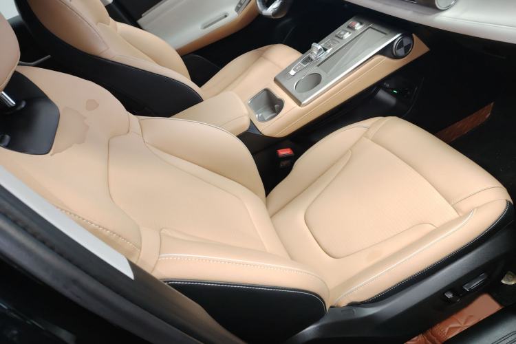 Used GAC Trumpchi EMKOO 2022 2.0 ATK TwinStar Pro Edition Right Front Seat