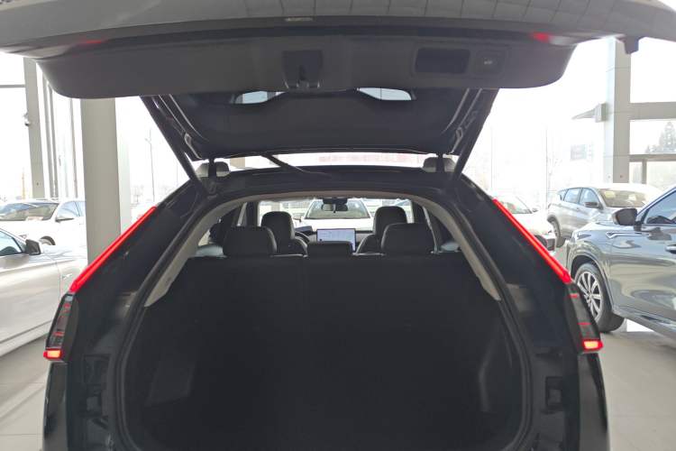 Used GAC Trumpchi EMKOO 2022 1.5T Supernova Pro Edition Trunk