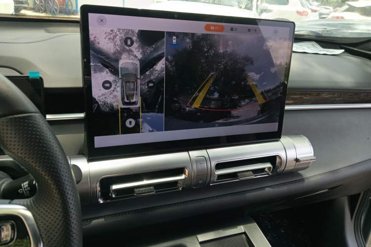 Used GAC Trumpchi EMKOO 2022 2.0 ATK TwinStar Pro Edition Audio And AC Panel