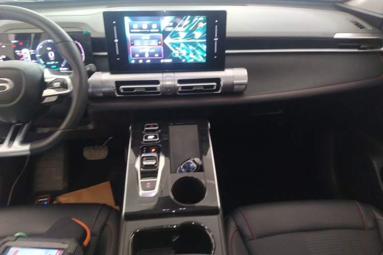 Used GAC Trumpchi EMKOO 2022 2.0 ATK Gemini Edition Audio And AC Panel