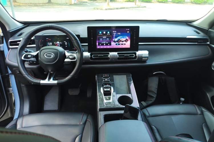 Used GAC Trumpchi EMKOO 2022 1.5T Supernova Edition Center Console