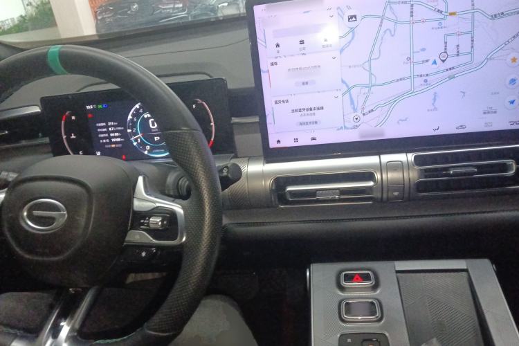 Used GAC Trumpchi EMKOO 2022 1.5T Supernova Pro Edition Center Console