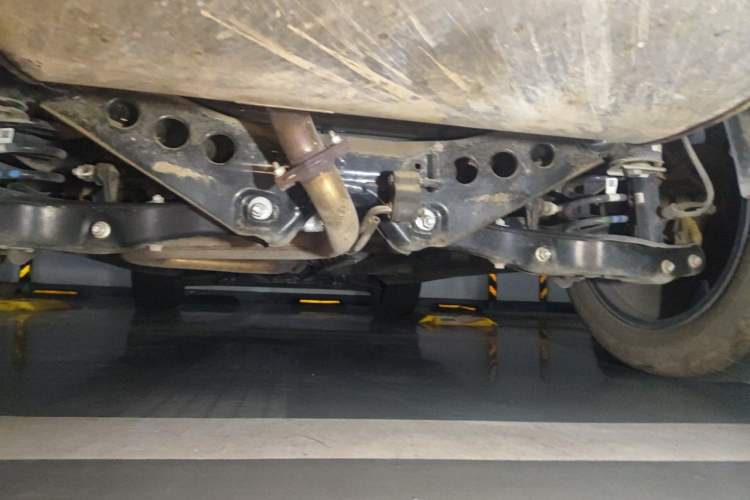 Used GAC Trumpchi EMKOO 2022 1.5T Supernova Pro Edition Chassis Rear