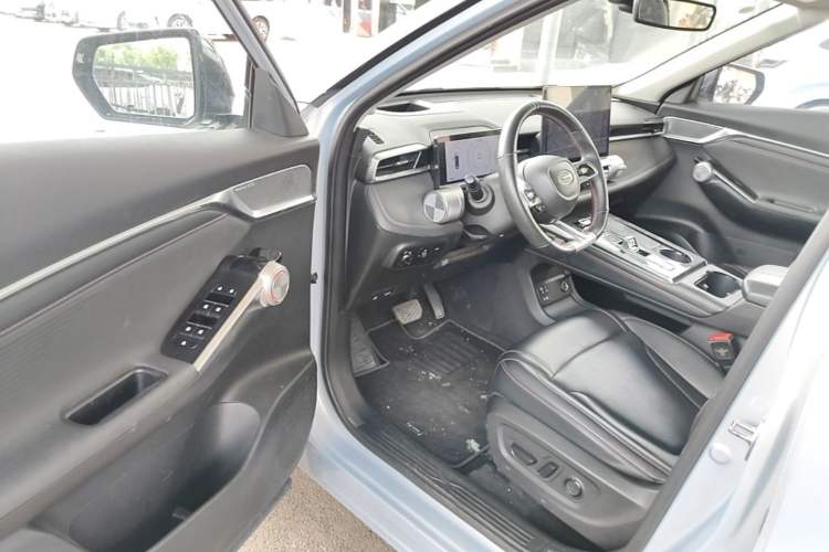 Used GAC Trumpchi EMKOO 2022 1.5T Supernova Max Edition Driver Seat