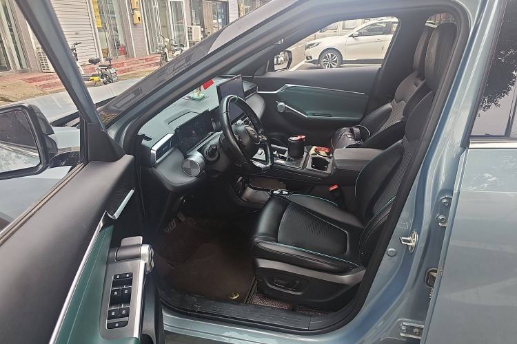Used GAC Trumpchi EMKOO 2022 2.0 ATK TwinStar Pro Edition Driver Seat