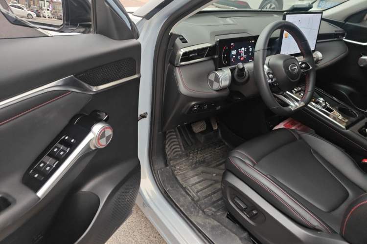 Used GAC Trumpchi EMKOO 2022 1.5T Supernova Pro Edition Driver Seat