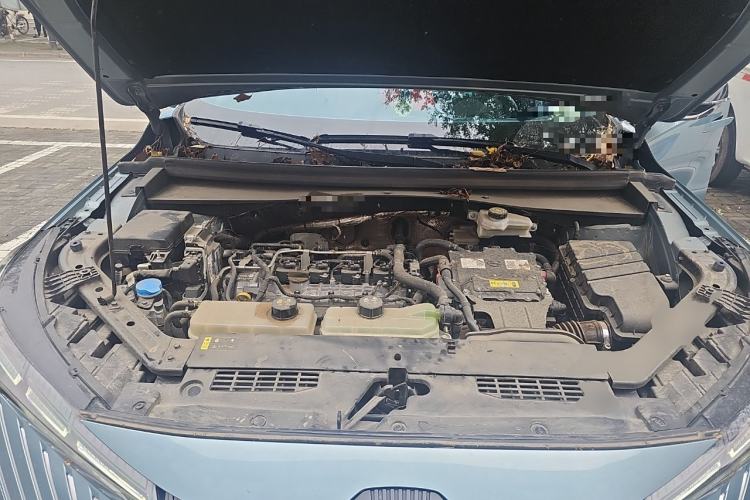 Used GAC Trumpchi EMKOO 2022 2.0 ATK TwinStar Pro Edition Engine Bay