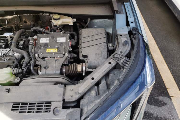 Used GAC Trumpchi EMKOO 2022 2.0 ATK TwinStar Pro Edition Engine Bay Left