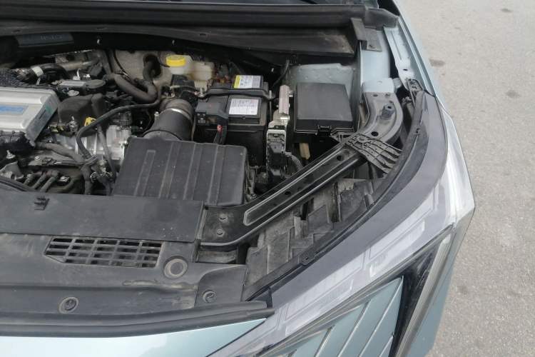 Used GAC Trumpchi EMKOO 2022 1.5T Supernova Pro Edition Engine Bay Left