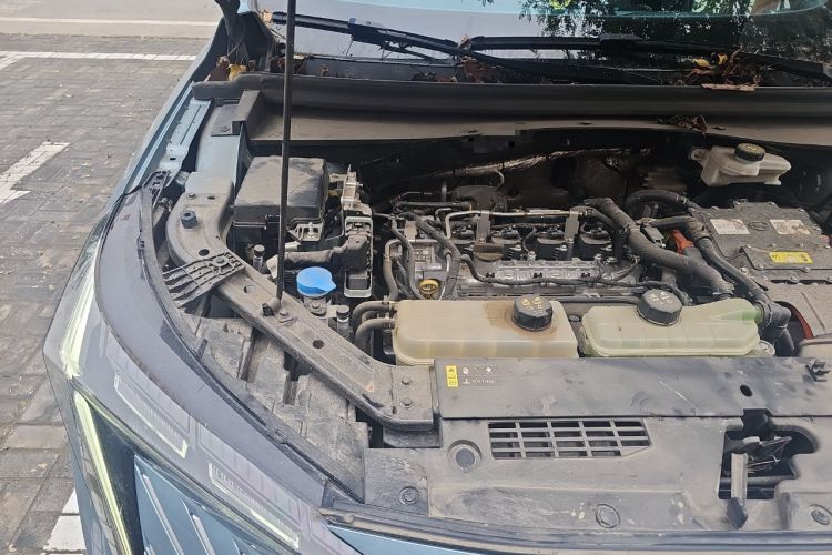 Used GAC Trumpchi EMKOO 2022 2.0 ATK TwinStar Pro Edition Engine Bay Right