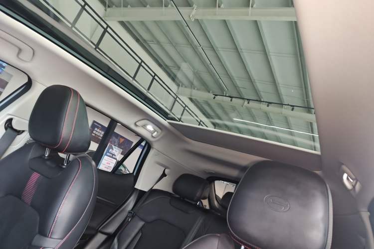Used GAC Trumpchi EMKOO 2022 2.0T Neutron Star Pro Edition Headliner