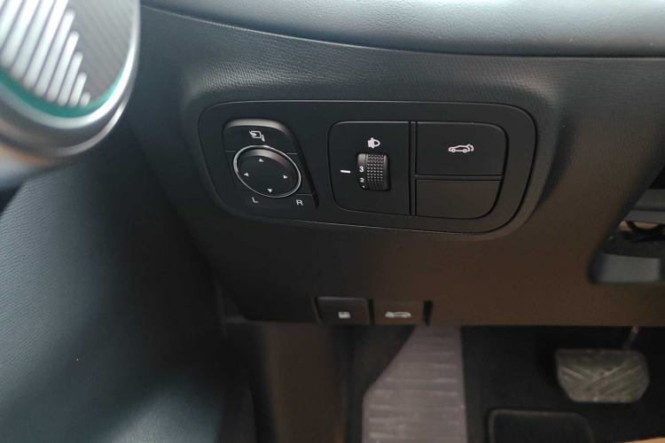 Used GAC Trumpchi EMKOO 2022 1.5T Supernova Max Edition Interior 12
