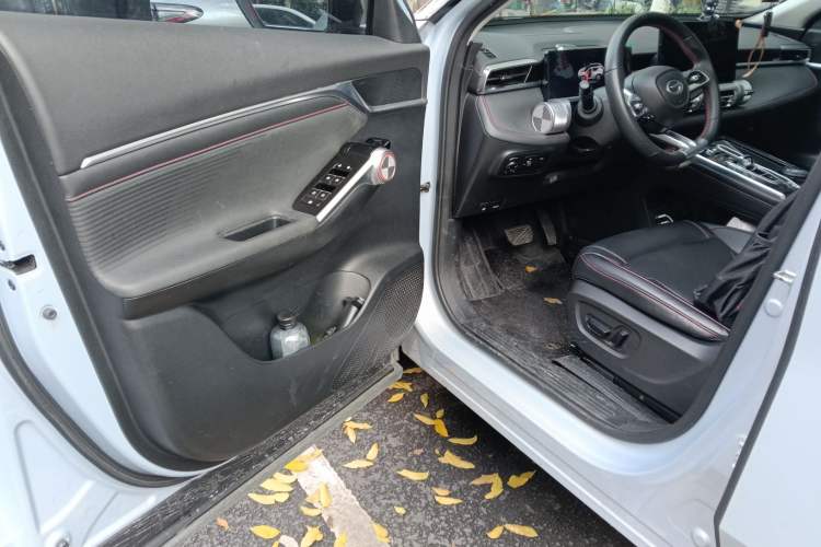 Used GAC Trumpchi EMKOO 2022 1.5T Supernova Edition Interior 3
