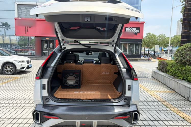 Used GAC Trumpchi EMKOO 2022 2.0 ATK TwinStar Pro Edition Interior 9