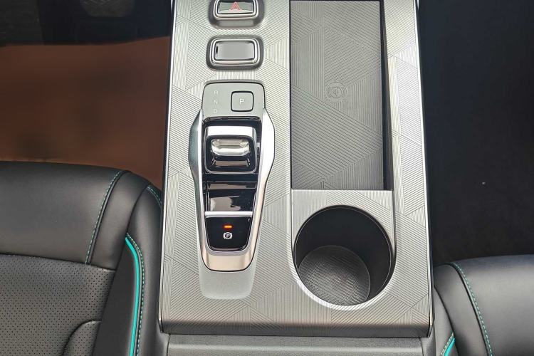 Used GAC Trumpchi EMKOO 2022 1.5T Supernova Max Edition Interior 9