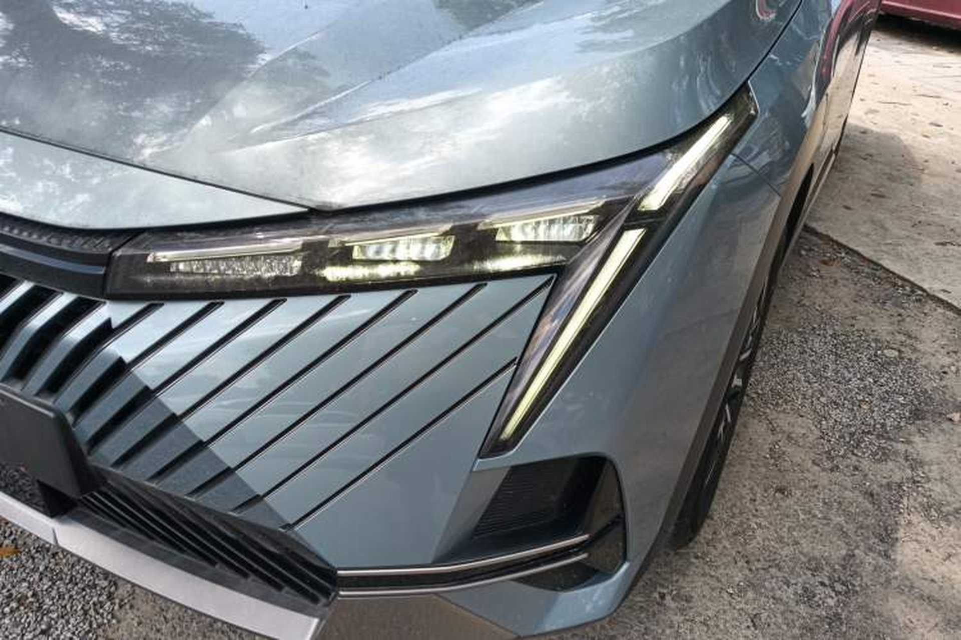 Used GAC Trumpchi EMKOO 2022 2.0 ATK TwinStar Pro Edition Left Front Headlight