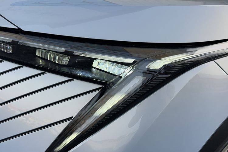 Used GAC Trumpchi EMKOO 2022 1.5T Supernova Pro Edition Left Front Headlight