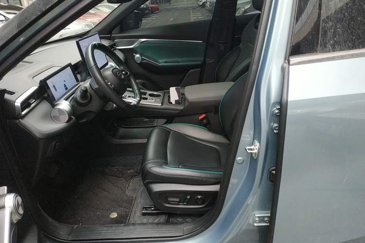 Used GAC Trumpchi EMKOO 2022 1.5T Supernova Max Edition Left Front Seat