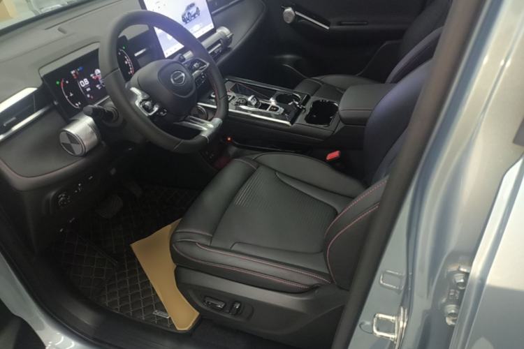Used GAC Trumpchi EMKOO 2022 1.5T Supernova Pro Edition Left Front Seat