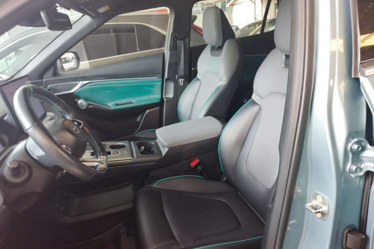 Used GAC Trumpchi EMKOO 2022 1.5T Supernova Max Edition Left Front Seat