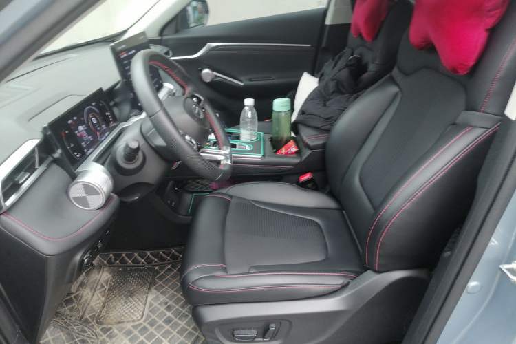 Used GAC Trumpchi EMKOO 2022 1.5T Supernova Pro Edition Left Front Seat