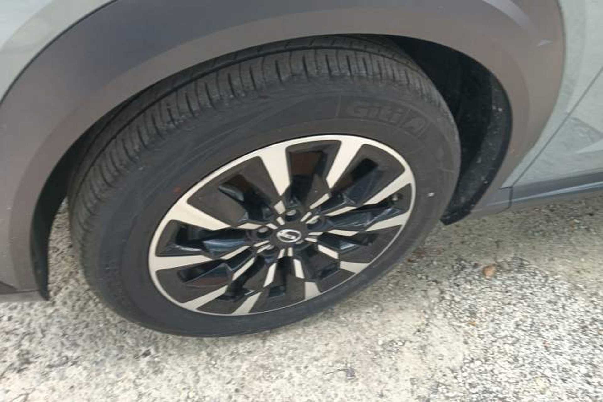 Used GAC Trumpchi EMKOO 2022 2.0 ATK TwinStar Pro Edition Left Front Wheel Hub