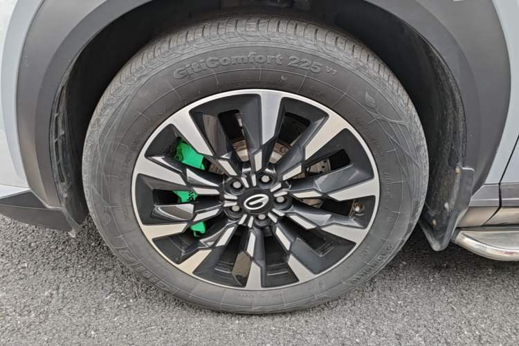 Used GAC Trumpchi EMKOO 2022 2.0 ATK TwinStar Max Edition Left Front Wheel Hub