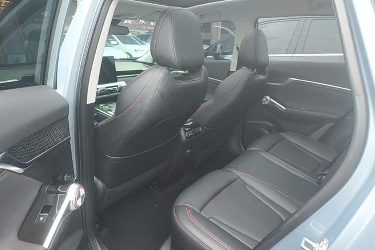 Used GAC Trumpchi EMKOO 2022 2.0 ATK TwinStar Pro Edition Left Rear Seat