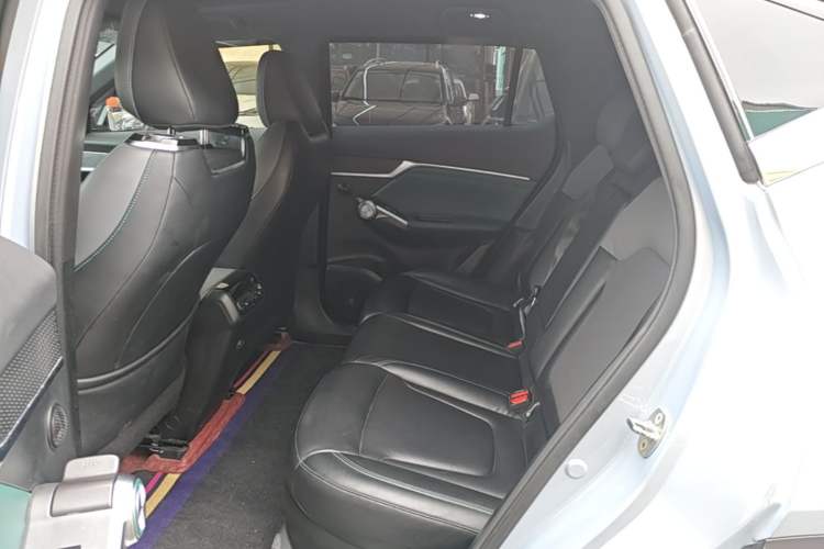 Used GAC Trumpchi EMKOO 2022 2.0 ATK TwinStar Max Edition Left Rear Seat