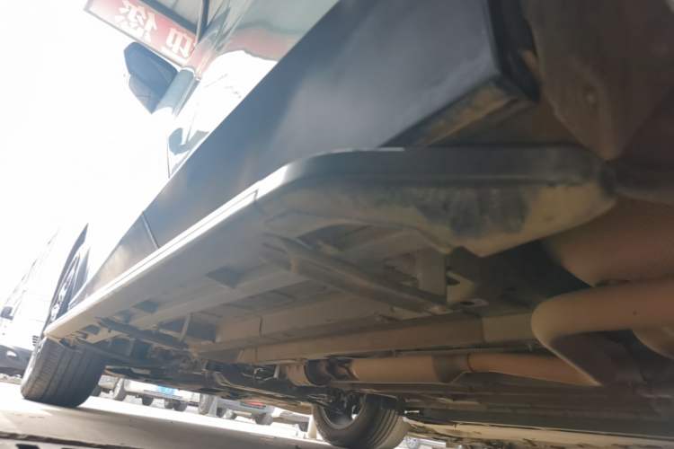 Used GAC Trumpchi EMKOO 2022 1.5T Supernova Max Edition Left Side Sill