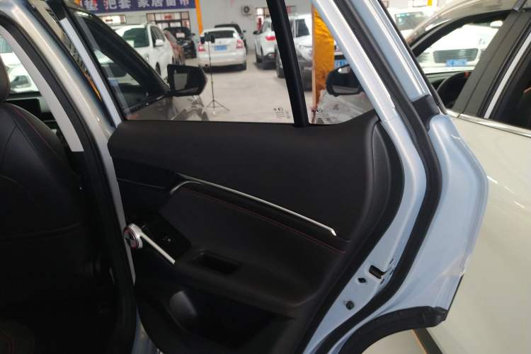 Used GAC Trumpchi EMKOO 2022 2.0 ATK Gemini Edition Right Rear Door Interior