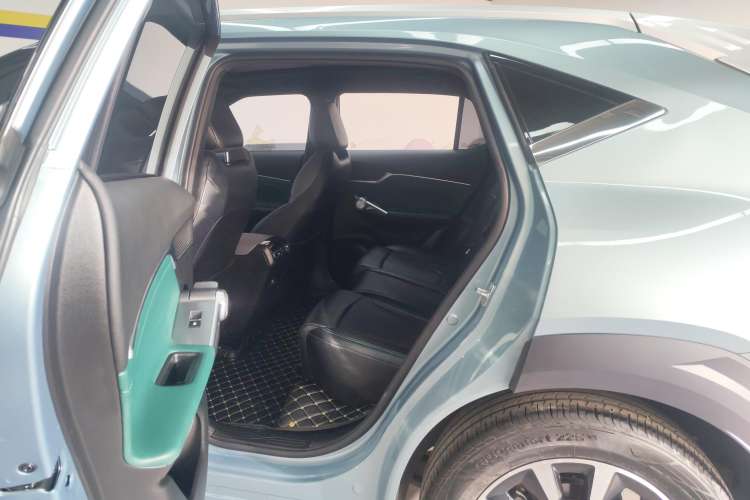 Used GAC Trumpchi EMKOO 2022 1.5T Supernova Pro Edition Right Rear Seat