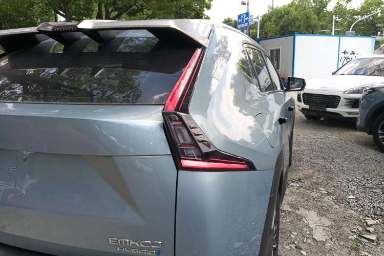 Used GAC Trumpchi EMKOO 2022 2.0 ATK TwinStar Pro Edition Right Rear Taillight