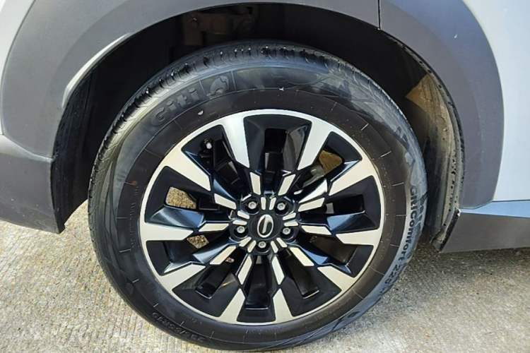 Used GAC Trumpchi EMKOO 2022 1.5T Supernova Pro Edition Right Rear Wheel Hub
