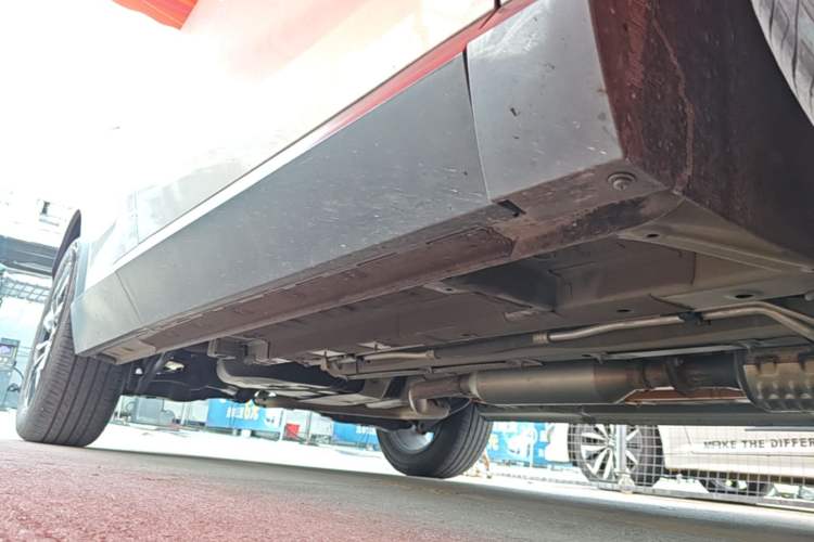 Used GAC Trumpchi EMKOO 2022 2.0 ATK TwinStar Pro Edition Right Side Sill