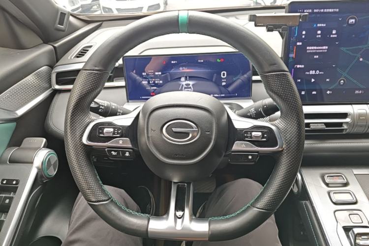 Used GAC Trumpchi EMKOO 2022 2.0 ATK TwinStar Max Edition Steering Wheel