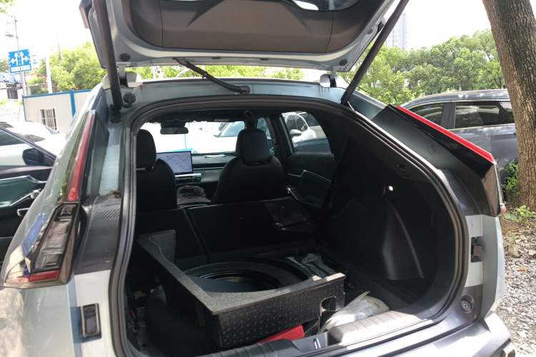 Used GAC Trumpchi EMKOO 2022 2.0 ATK TwinStar Pro Edition Trunk