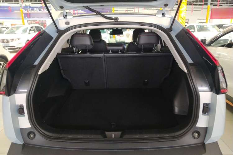 Used GAC Trumpchi EMKOO 2022 2.0 ATK Gemini Edition Trunk