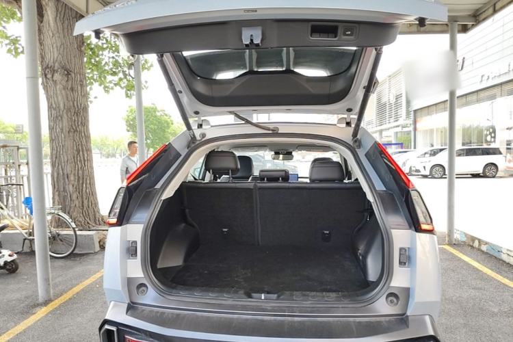 Used GAC Trumpchi EMKOO 2022 1.5T Supernova Max Edition Trunk