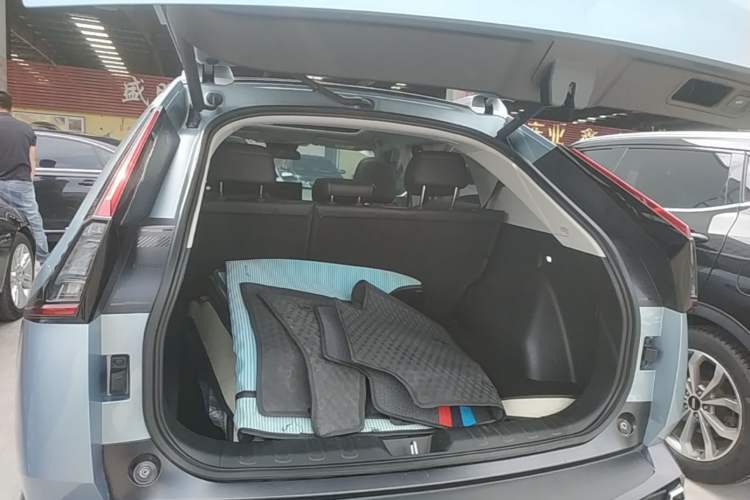 Used GAC Trumpchi EMKOO 2022 2.0 ATK TwinStar Pro Edition Trunk