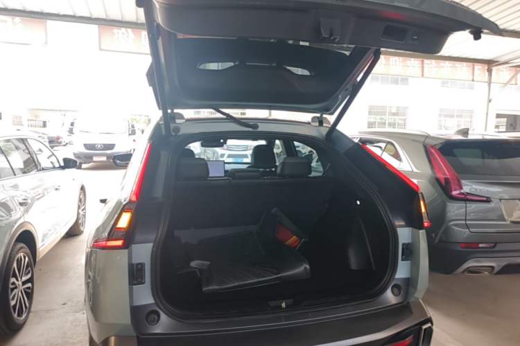 Used GAC Trumpchi EMKOO 2022 1.5T Supernova Max Edition Trunk