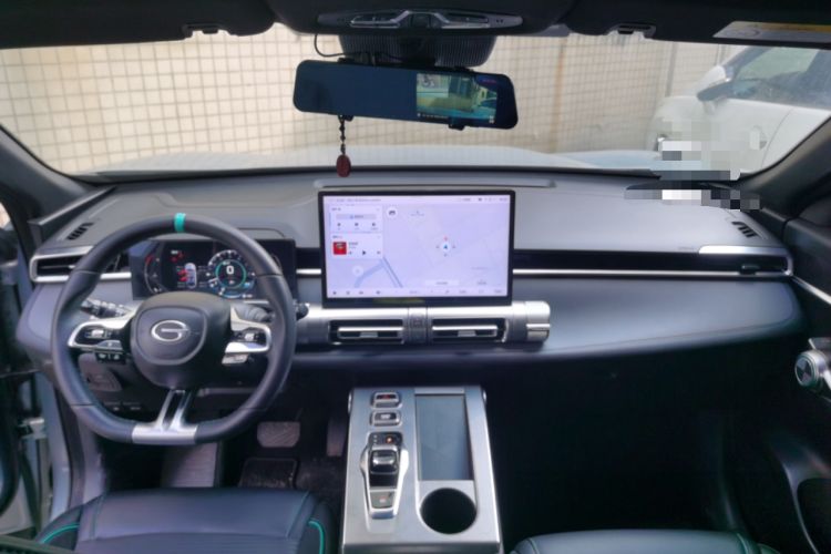 Used GAC Trumpchi EMKOO 2022 1.5T Supernova Pro Edition Center Console