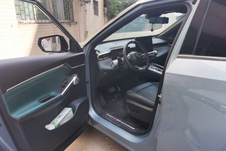 Used GAC Trumpchi EMKOO 2022 1.5T Supernova Pro Edition Driver Seat