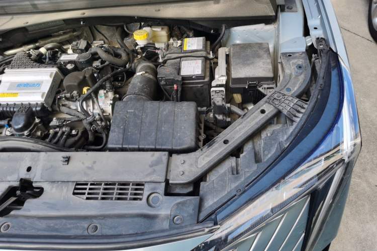 Used GAC Trumpchi EMKOO 2022 1.5T Supernova Pro Edition Engine Bay Left