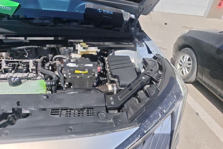 Used GAC Trumpchi EMKOO 2022 2.0 ATK TwinStar Pro Edition Engine Bay Left