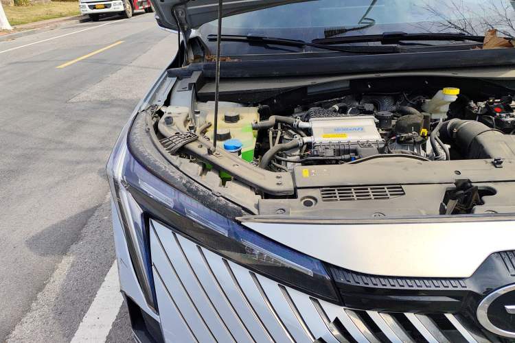 Used GAC Trumpchi EMKOO 2022 1.5T Supernova Pro Edition Engine Bay Right