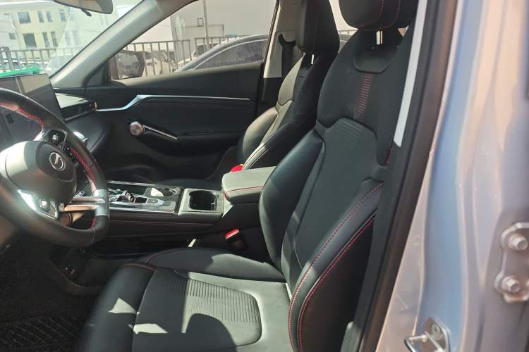 Used GAC Trumpchi EMKOO 2022 2.0 ATK TwinStar Pro Edition Left Front Seat