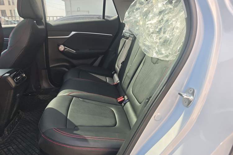 Used GAC Trumpchi EMKOO 2022 2.0 ATK TwinStar Pro Edition Left Rear Seat